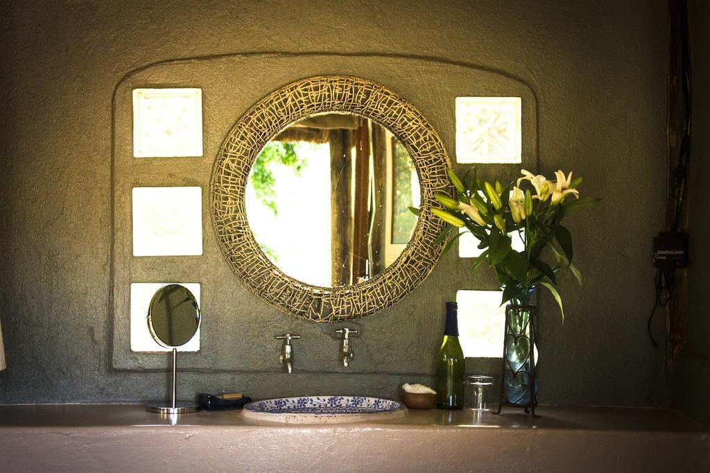 House In The Wild Guest House มาไซมารา ภายนอก รูปภาพ