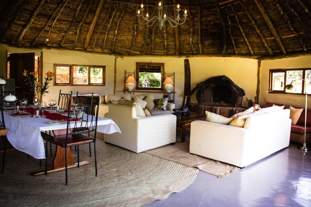 House In The Wild Guest House มาไซมารา ภายนอก รูปภาพ