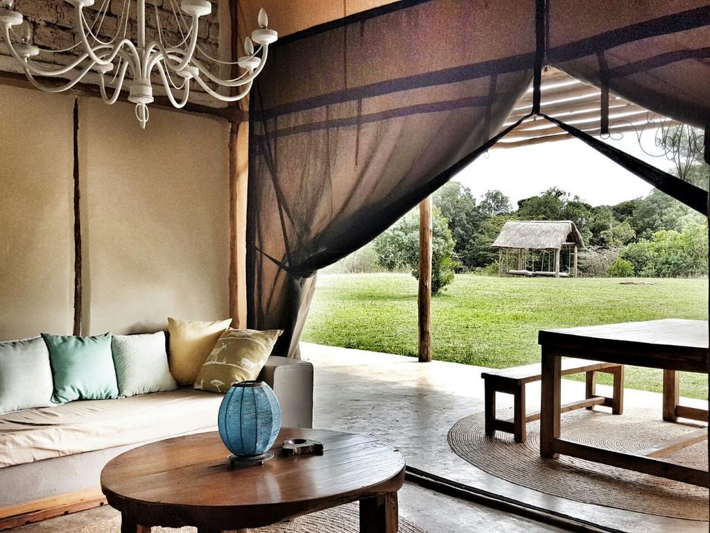 House In The Wild Guest House มาไซมารา ภายนอก รูปภาพ